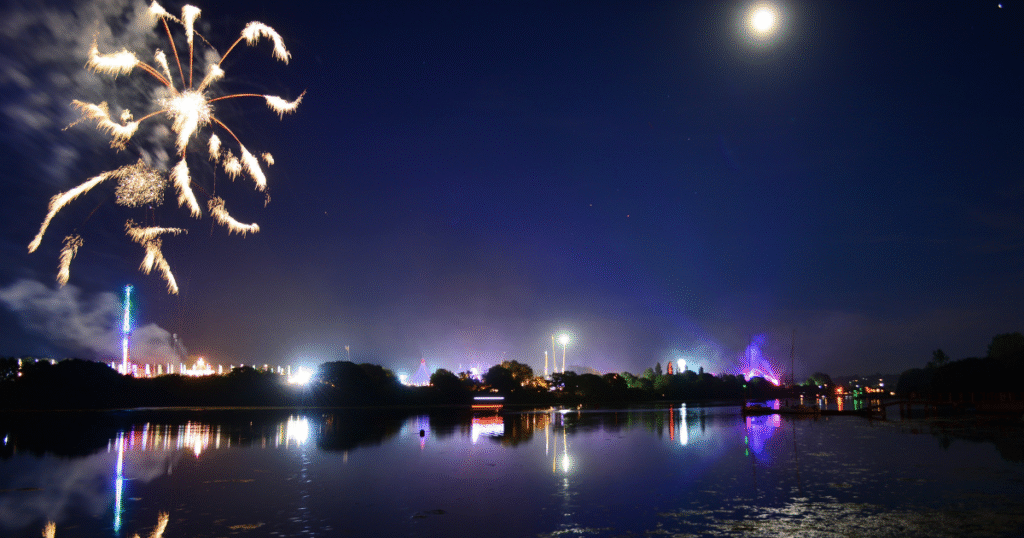 travelsolaces.com 1 1