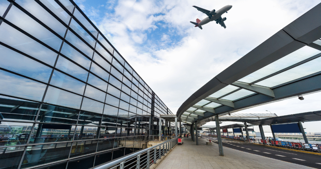 travelsolaces.com 3 2